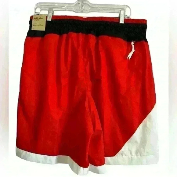 Nike Loose Fit‎ Above Knee Length basketball shorts. Size XL - Picture 2 of 12